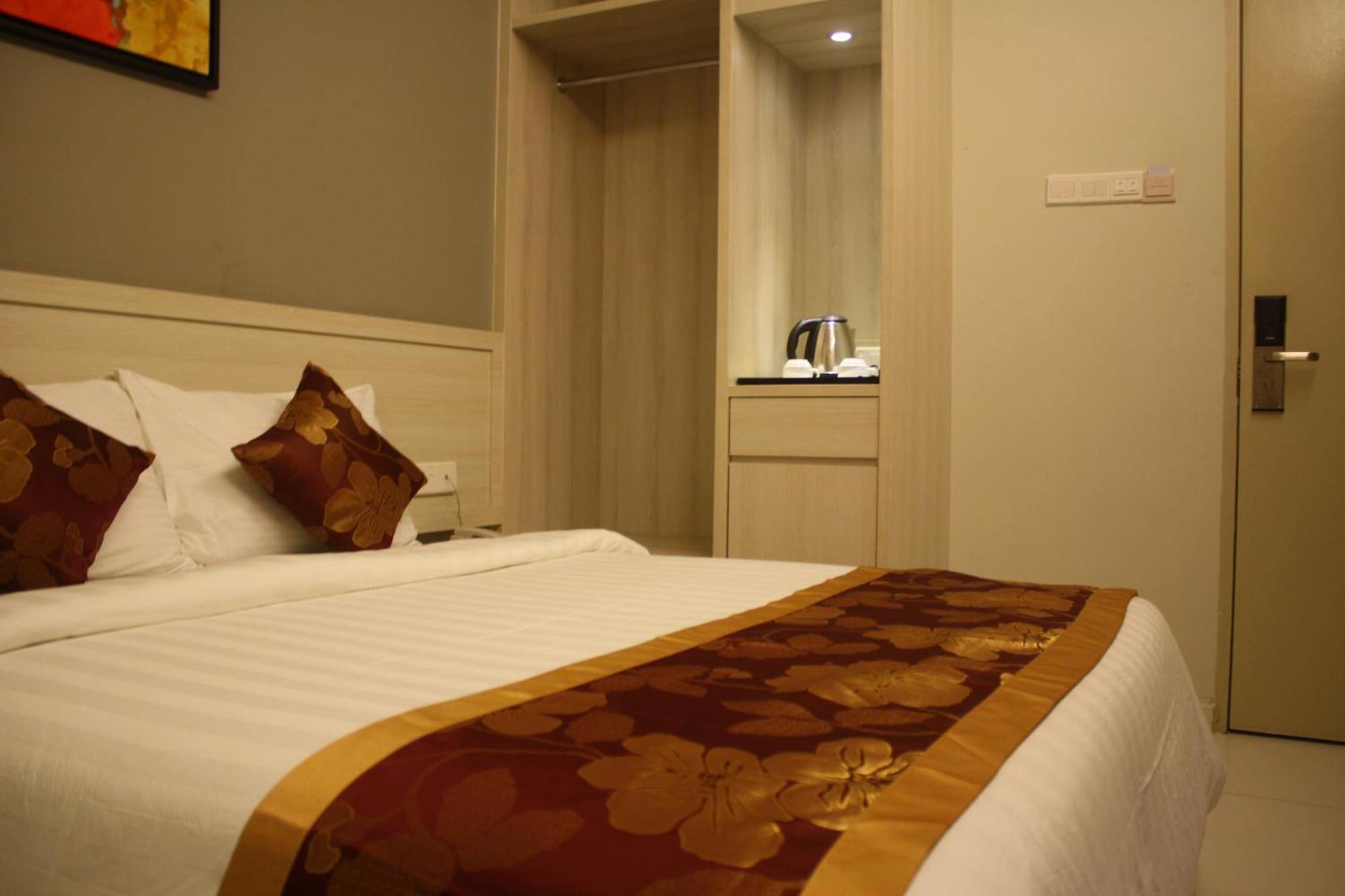 Aurora Hotel Malacca Eksteriør billede